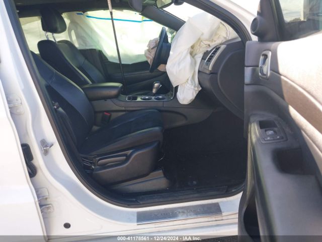 2017 JEEP GRAND CHEROKEE 1C4RJEAG2HC823049 Photo 4