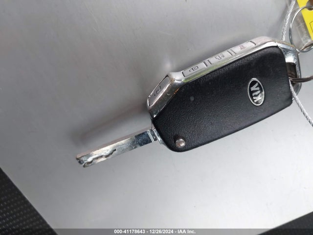 KIA Forte Lxs 2021 3KPF24AD3ME266719 Image 11