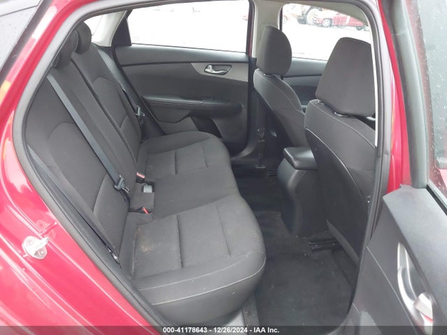 KIA Forte Lxs 2021 3KPF24AD3ME266719 Image 8