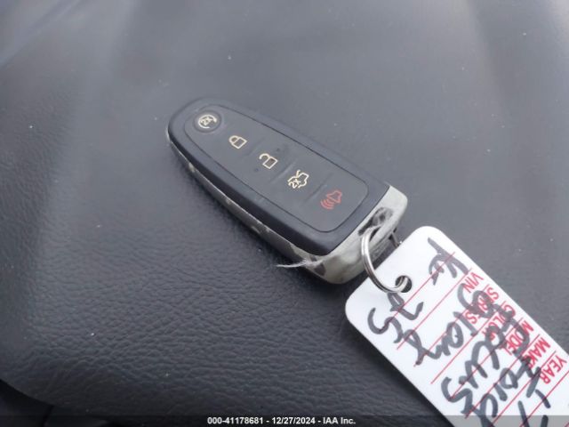 1FADP3N28HL342725 Ford Focus Titanium