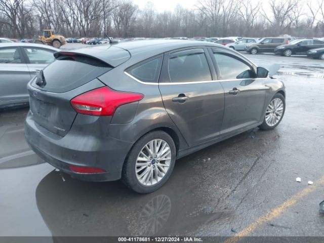 1FADP3N28HL342725 Ford Focus Titanium