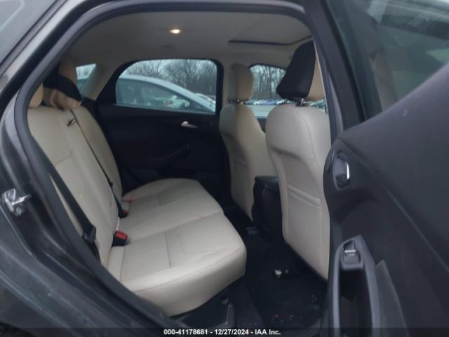 1FADP3N28HL342725 Ford Focus Titanium