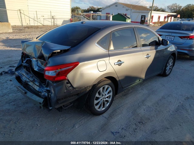 Nissan SENTRA SV 2018 3N1AB7AP0JL625816 Image 4