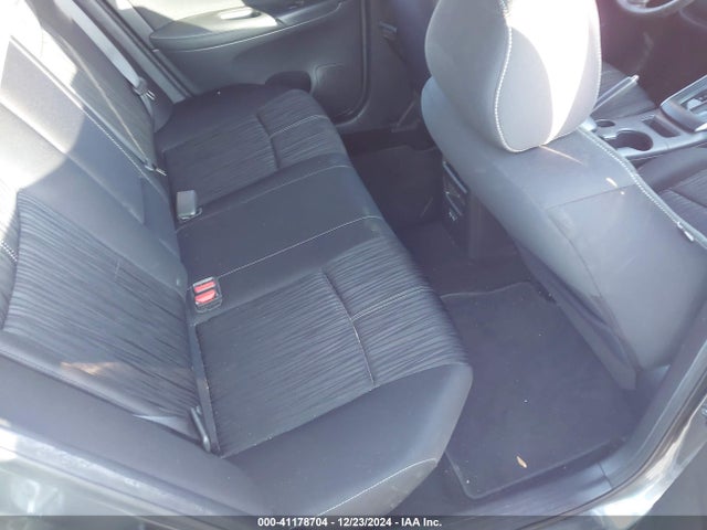 Nissan SENTRA SV 2018 3N1AB7AP0JL625816 Image 8