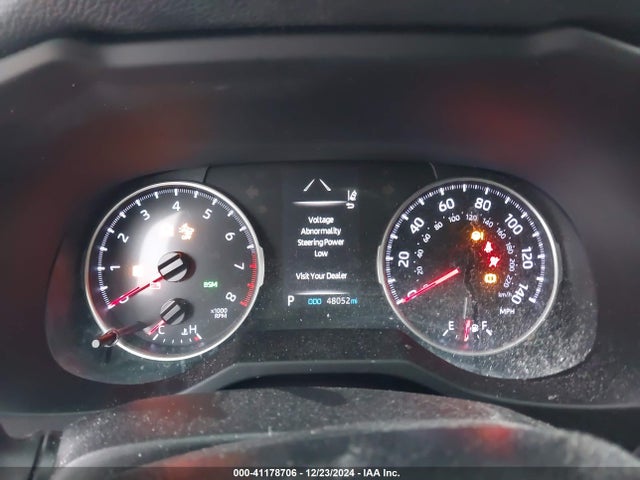 JTMG1RFV1LD050082 Toyota RAV4 LE