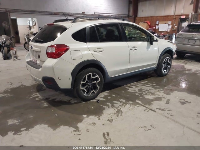 Subaru Crosstrek 2.0i Premium 2017 JF2GPABC7HG251576 Image 4