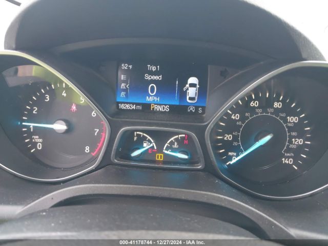 1FMCU9G9XHUC35659 Ford ESCAPE SE