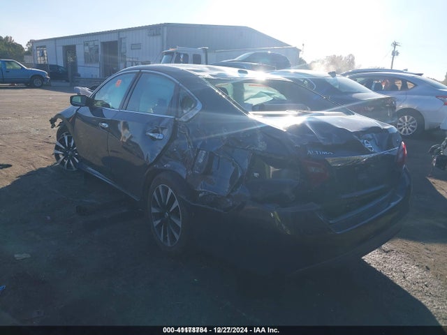 Nissan Altima 2.5 Sv 2018 1N4AL3AP4JC204282 Image 3