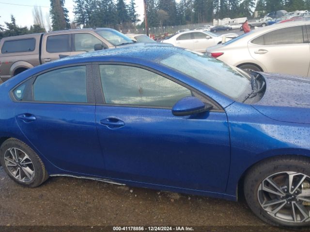3KPF24AD3NE415910 KIA Forte Lxs