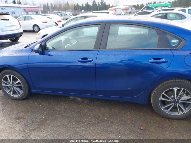3KPF24AD3NE415910 KIA Forte Lxs