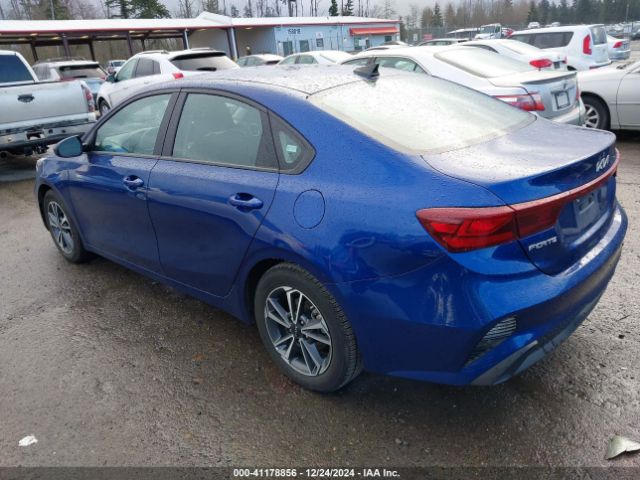 3KPF24AD3NE415910 KIA Forte Lxs