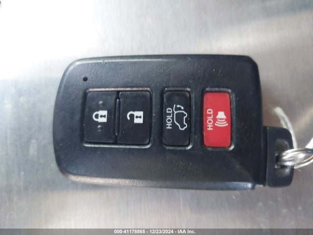 Toyota Rav4 Limited 2016 2T3YFREV8GW297440 Image 11