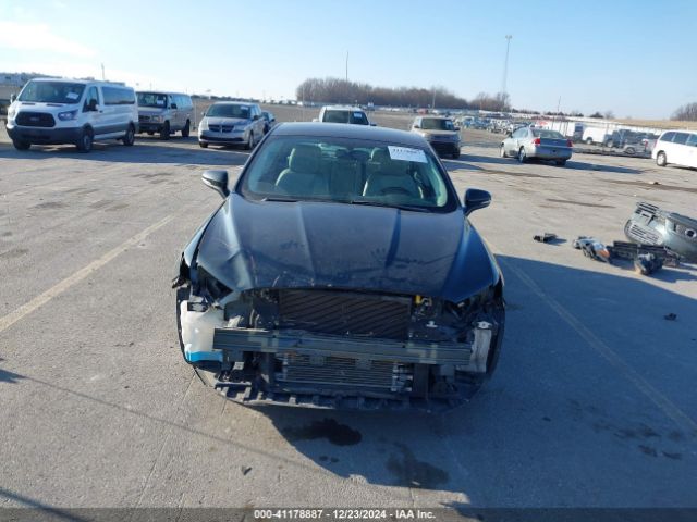 3FA6P0RU6GR156622 Ford Fusion Hybrid Titanium
