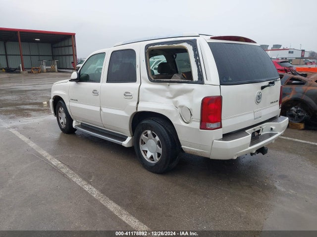 2002 CADILLAC ESCALADE 1GYEC63T62R255752 Photo 2