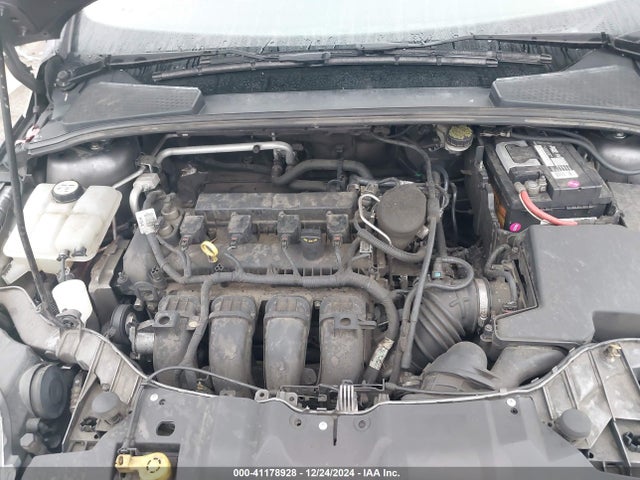 Ford FOCUS SE 2014 1FADP3F27EL413746 Image 10