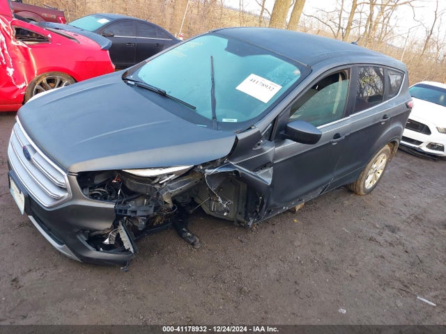 Ford ESCAPE SE 2017 1FMCU0GDXHUB99715 Image 2