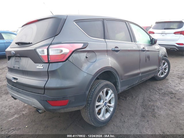 Ford ESCAPE SE 2017 1FMCU0GDXHUB99715 Image 4