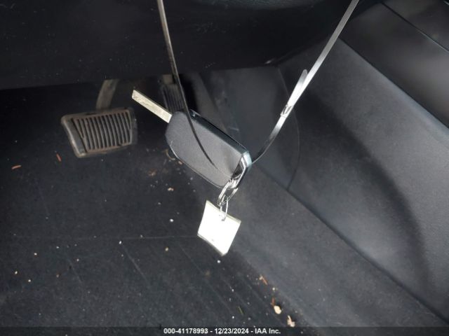 KNDJ23AU9M7148923 KIA SOUL S