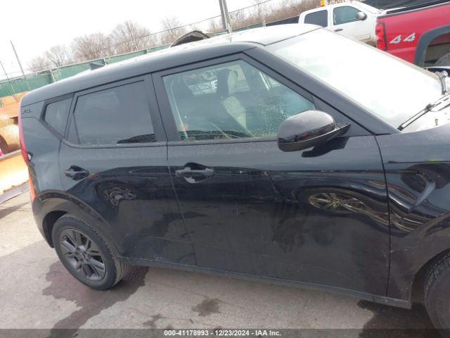 KNDJ23AU9M7148923 KIA SOUL S