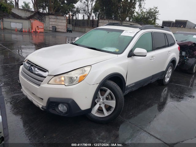 4S4BRBNC8E3295508 Subaru Outback 2.5i Limited