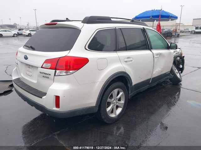 4S4BRBNC8E3295508 Subaru Outback 2.5i Limited