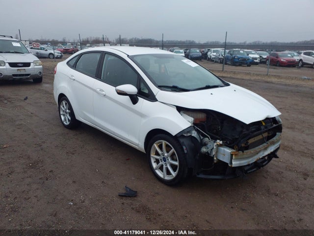 Ford FIESTA SE 2016 3FADP4BJXGM158126 Image 1