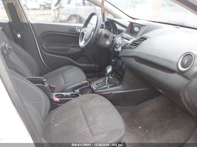 Ford FIESTA SE 2016 3FADP4BJXGM158126 Image 5