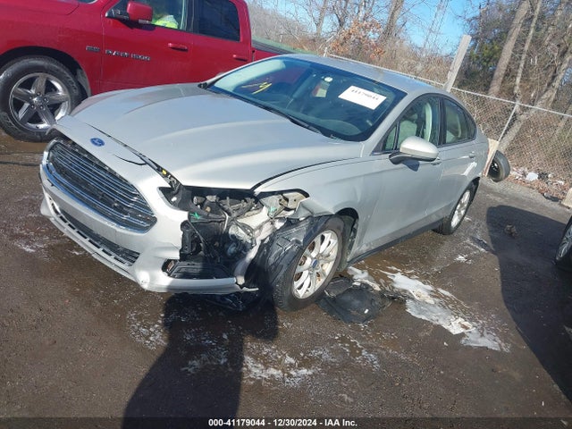 Ford FUSION S 2015 3FA6P0G76FR256344 Image 2