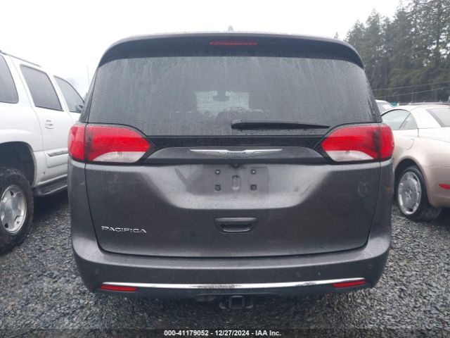 2C4RC1BG3HR579372 Chrysler Pacifica Touring-l