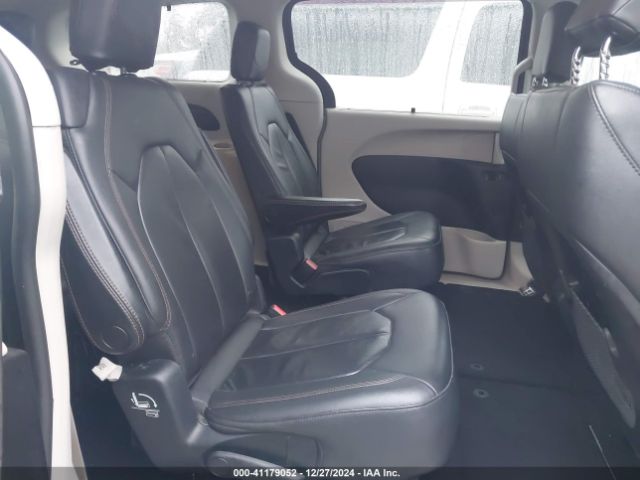 2C4RC1BG3HR579372 Chrysler Pacifica Touring-l