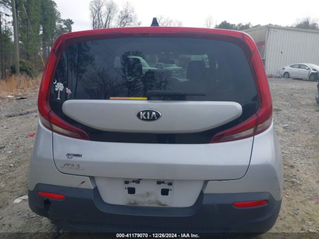 KNDJ23AU8L7011339 KIA SOUL LX