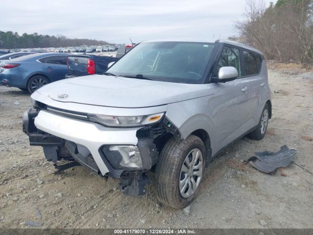 KNDJ23AU8L7011339 KIA SOUL LX
