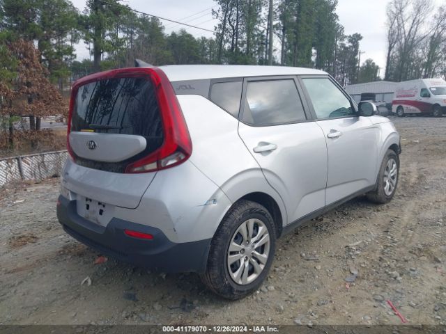 KNDJ23AU8L7011339 KIA SOUL LX