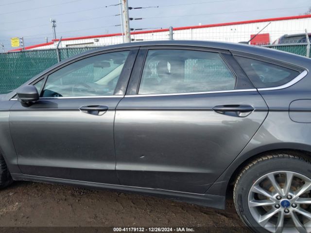 3FA6P0H70HR348115 Ford FUSION SE