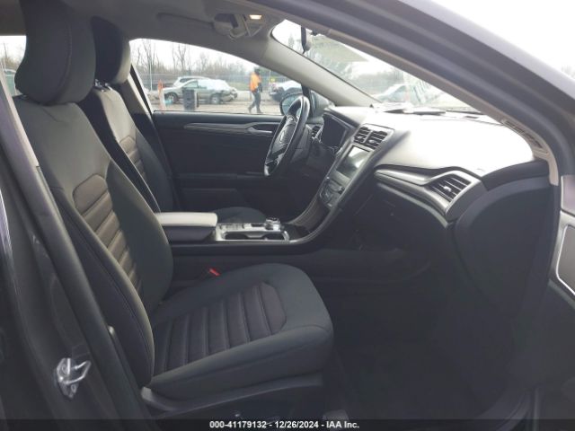 3FA6P0H70HR348115 Ford FUSION SE