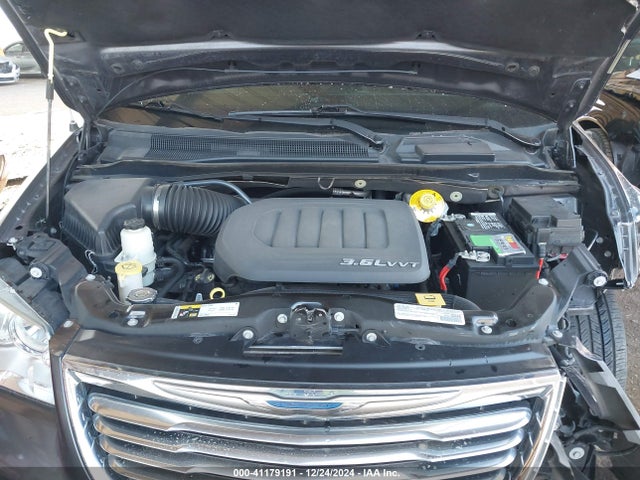 2C4RC1BG8GR165373 Chrysler Town & Country Touring
