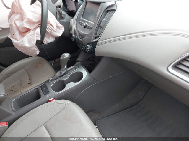 1G1BF5SM2H7187242 Chevrolet Cruze Premier Auto