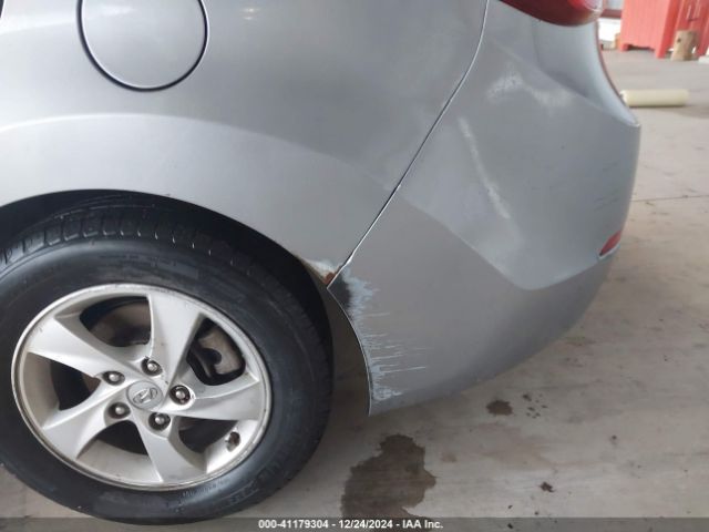 5NPDH4AE0FH556297 Hyundai ELANTRA SE