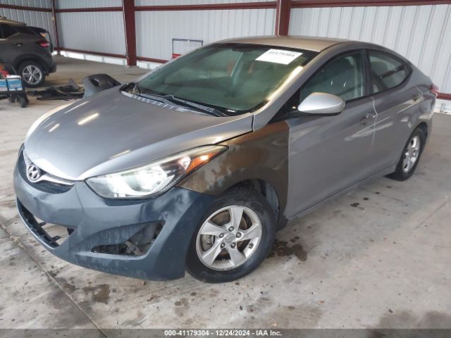 5NPDH4AE0FH556297 Hyundai ELANTRA SE