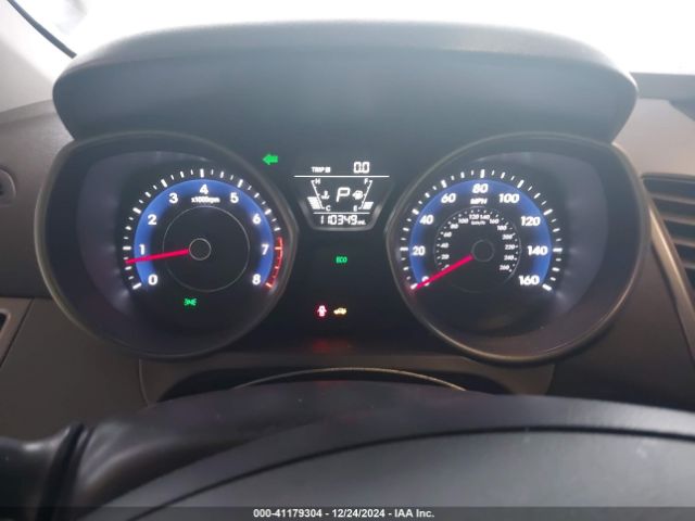 5NPDH4AE0FH556297 Hyundai ELANTRA SE