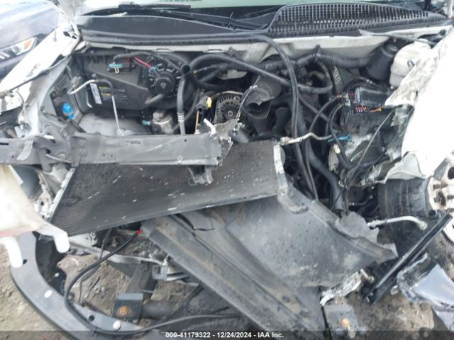 2010 GMC SAVANA 1500 1GTUGADXXA1184613 Photo 9