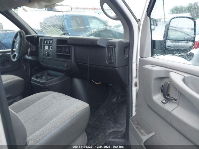 2010 GMC SAVANA 1500 1GTUGADXXA1184613 Photo 4