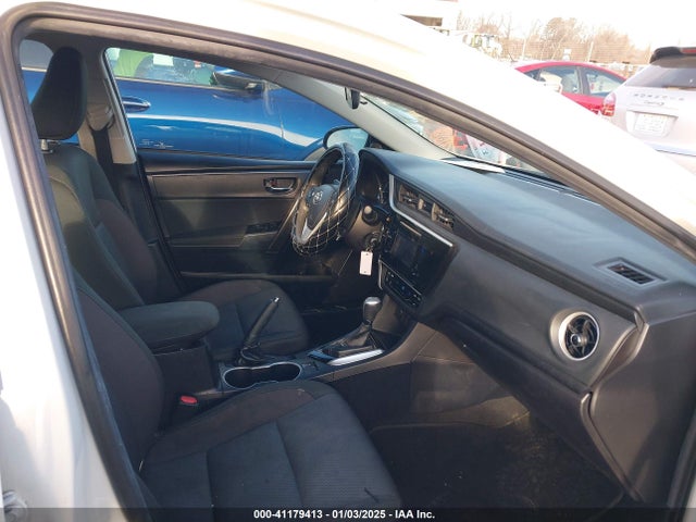 2018 Toyota Corolla L/le/xle/se/xse მანქანა იყიდება აუქციონზე, vin: 2T1BURHE0JC117960, აუქციონის ნომერი: 41179413