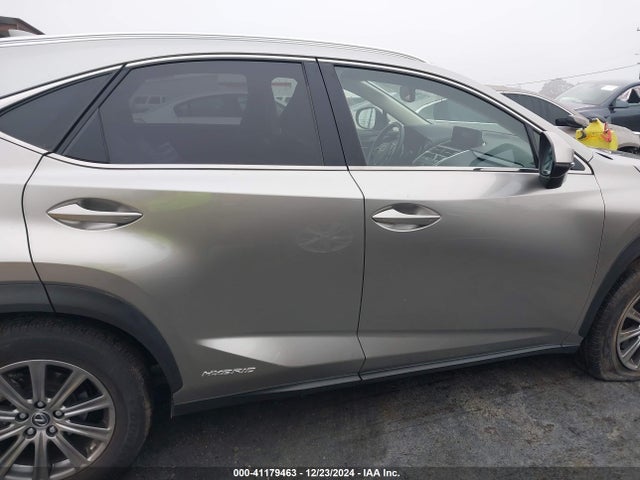 Lexus NX 300H 2020 JTJAJRDZ3L2128219 Image 13