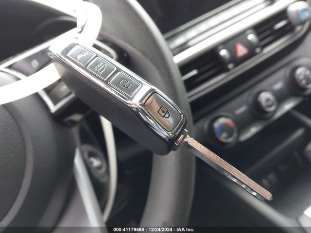 KIA FORTE FE 2020 3KPF24AD0LE182713 Image 11