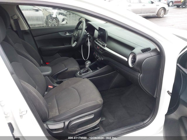 3KPF24AD0LE182713 KIA FORTE FE