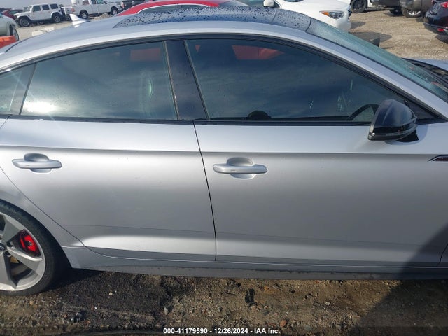 WAUB4CF57KA081140 Audi S5 3.0t Premium