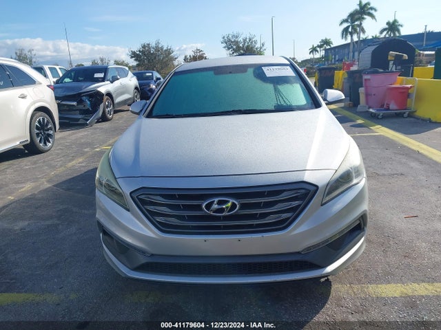Hyundai Sonata Sport 2016 5NPE34AF3GH307148 Image 12