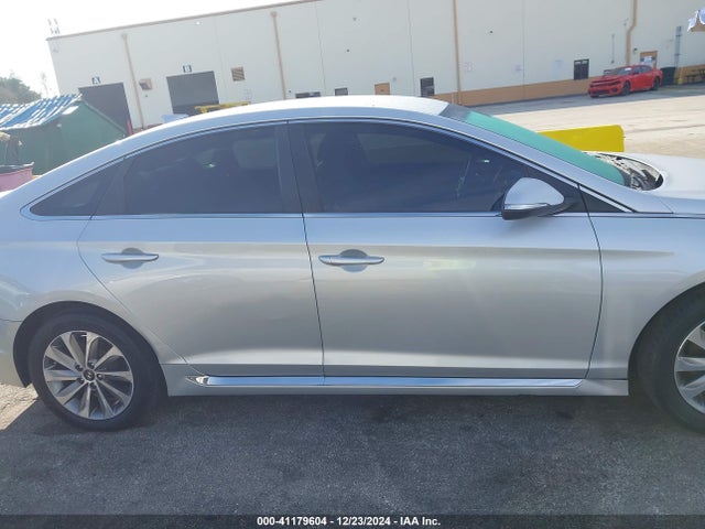 Hyundai Sonata Sport 2016 5NPE34AF3GH307148 Image 13