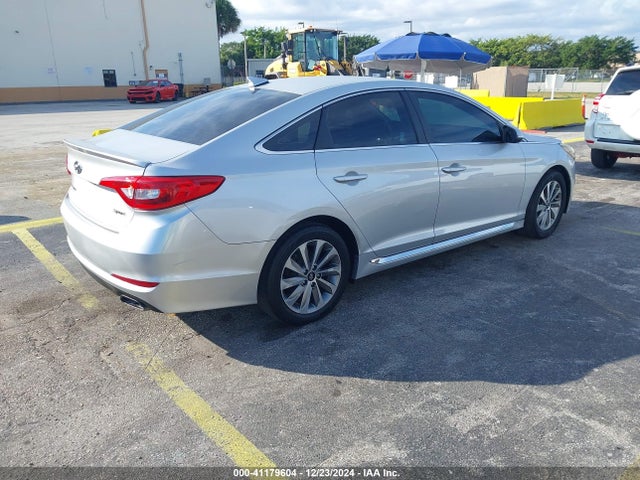 Hyundai Sonata Sport 2016 5NPE34AF3GH307148 Image 4